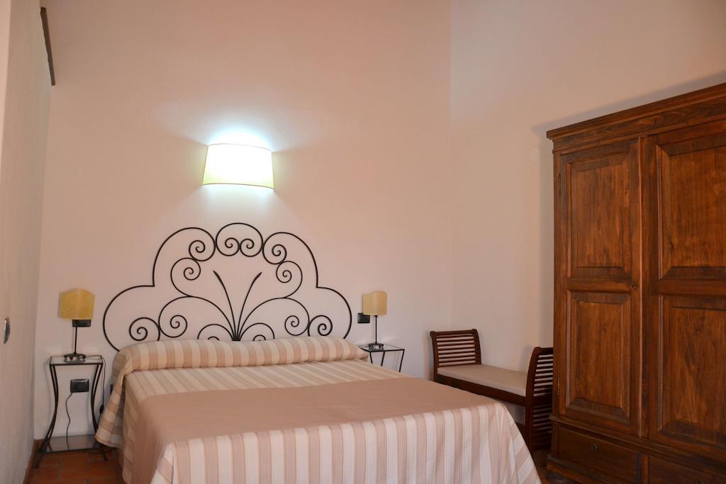 Agriturismo Istrice Innamorato カンペッロ・スル・クリトゥンノ 部屋 写真